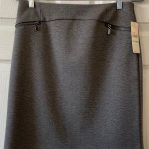 NEW! Laundry Knit Skirt in Steel Gray. Slim Silhouette with Luxe Detailing. s8